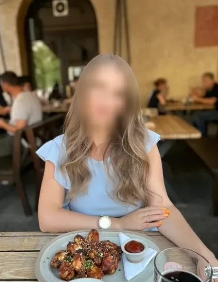 Alina, 32