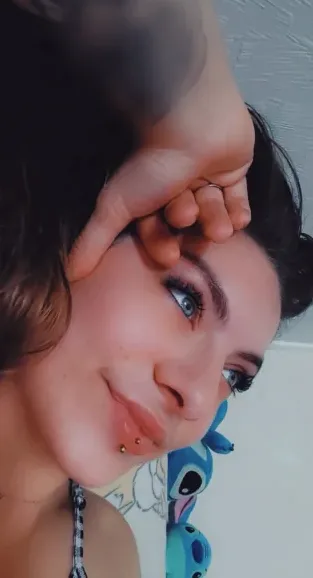 Alina, 24