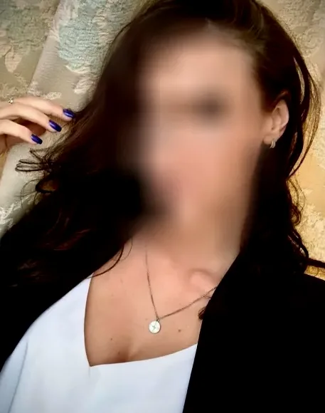 Anja, 33