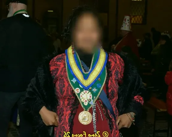 Anna, 35