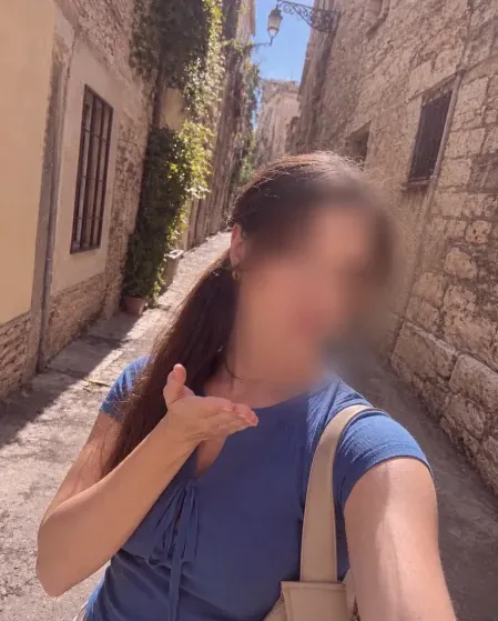 Antonia, 26