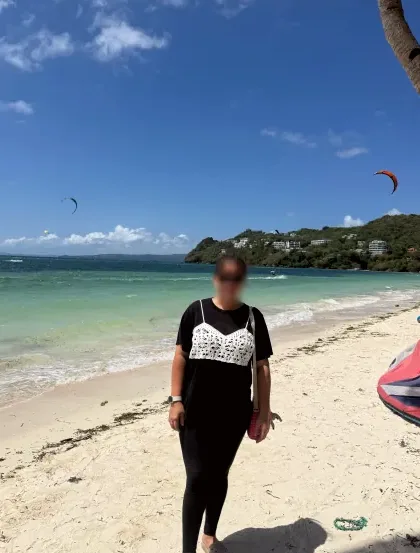 Clara, 38