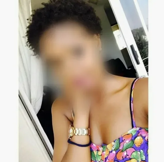 Doris, 25