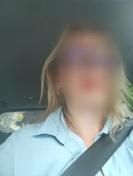 Emma, 34