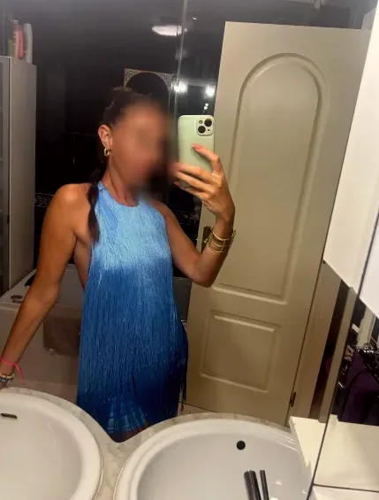 Fabienne, 32