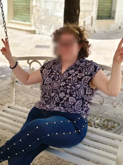 Isabella, 27
