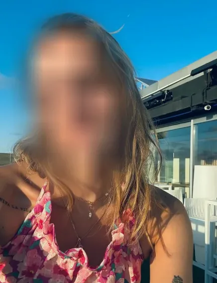 Ivana, 29