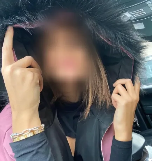 Jana, 28