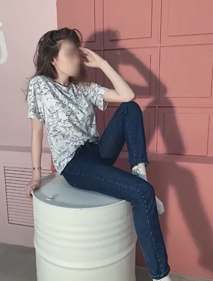 Jennifer, 21