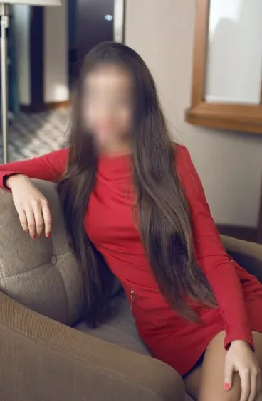 Lara, 30