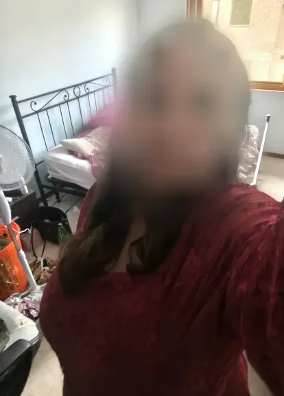 Leonie, 32