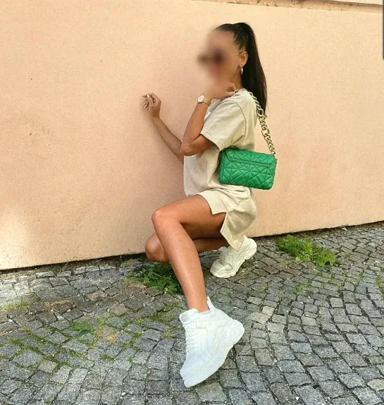 Patricia, 30