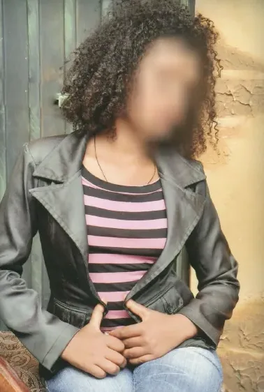 Yvonne, 24